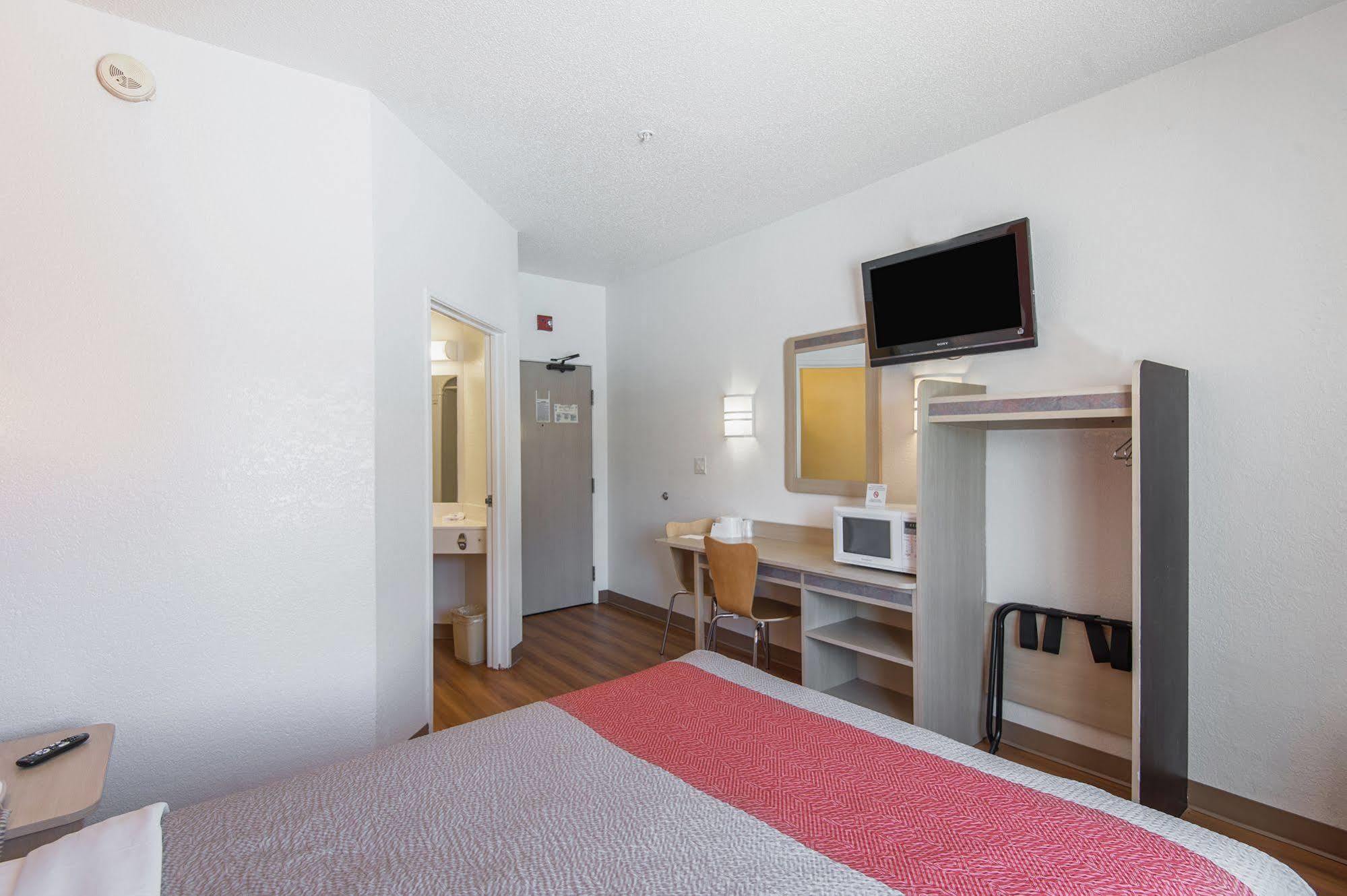 Motel 6-Junction City, Ks Buitenkant foto